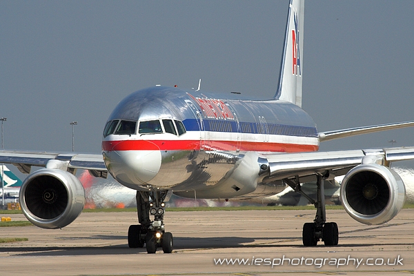 AAweb16.jpg - American Airlines Boeing 757 - Order an Aviation Print Below or email info@iesphotography.co.uk for other usage