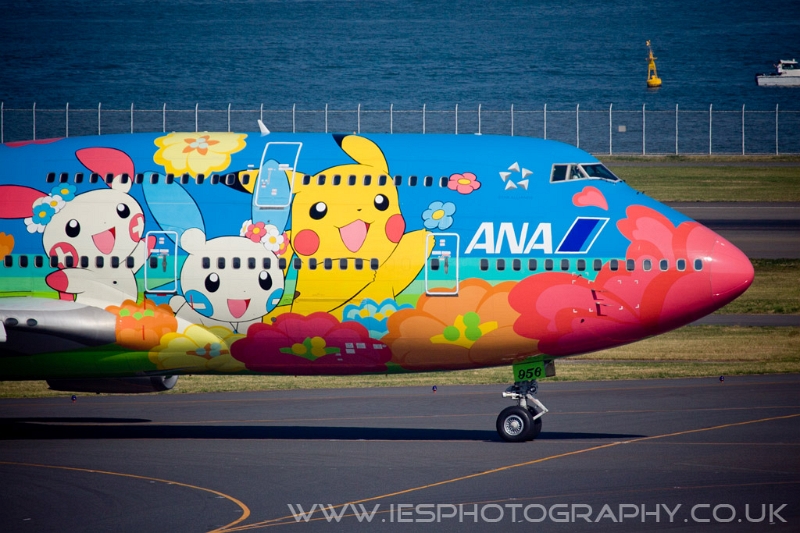 ANA_POKEMAN_HND_JAPAN_0003-Edit.jpg