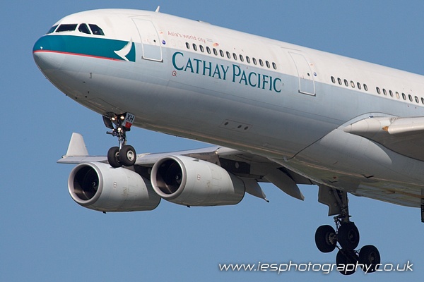 cx21.jpg - Cathay Pacific - Order a Print Below or email info@iesphotography.co.uk for other usage