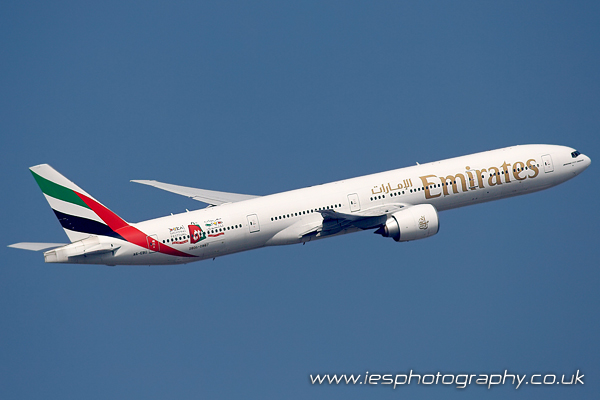 ek4.jpg - Emirates Boeing 777 - Email - info@iesphotography.co.uk for photo usage or order a print below