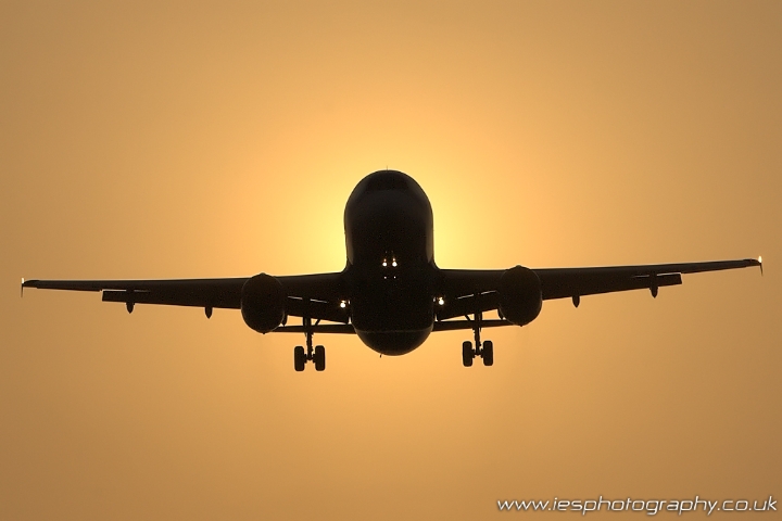 CS_020407_LHR_wm.jpg - Boeing 747