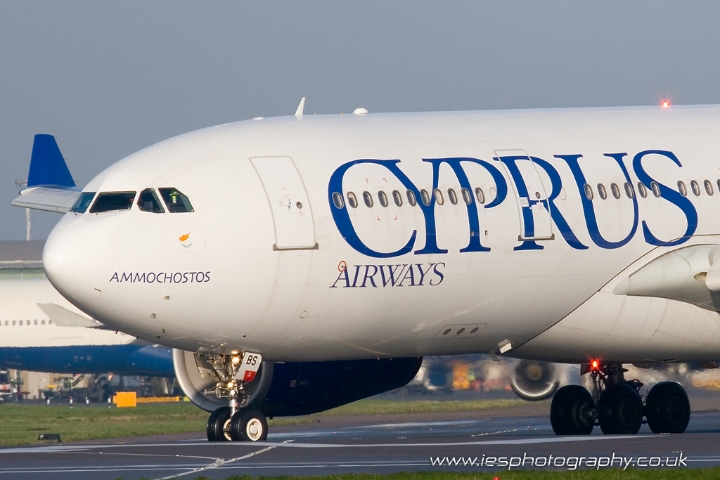 wm_5BDBS_270107_LHR.jpg - Airbus A330