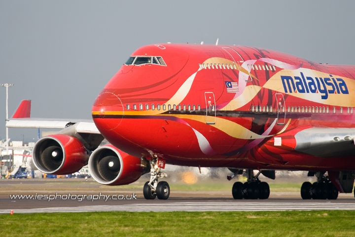 wm_9MMPB_270107_LHR_close.jpg - Boeing 747