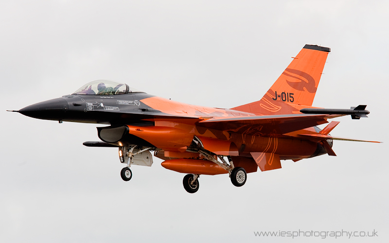 orange_f16_wm.jpg