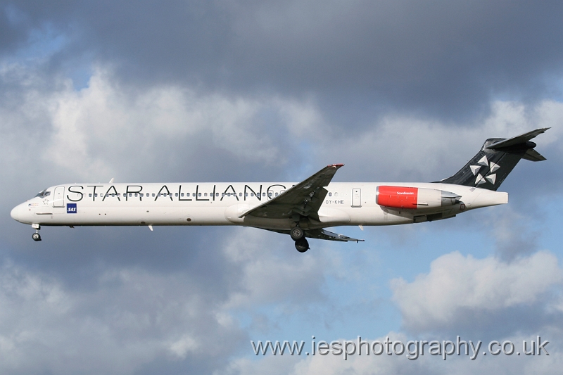 OYKHE_200106_LHR.jpg - Scandinavian Airlines - SAS