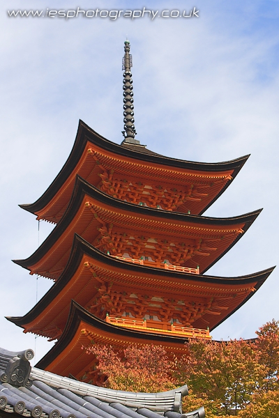 miya_pagoda1.jpg - Miyajima Island