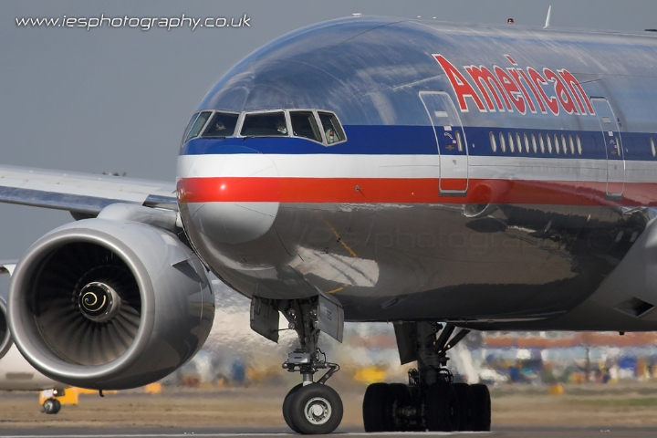 AAweb7.jpg - American Airlines Boeing 777 - Order an Aviation Print Below or email info@iesphotography.co.uk for other usage