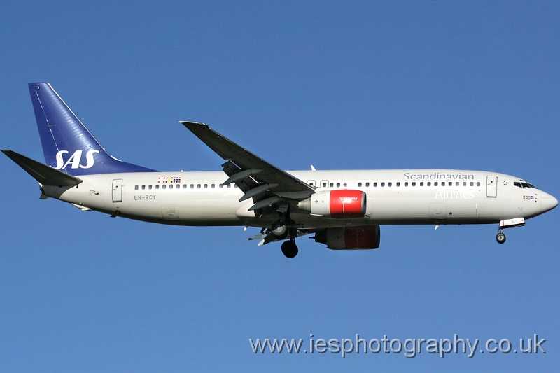 LNRCY_290106_LHR.jpg - Scandinavian Airlines - SAS