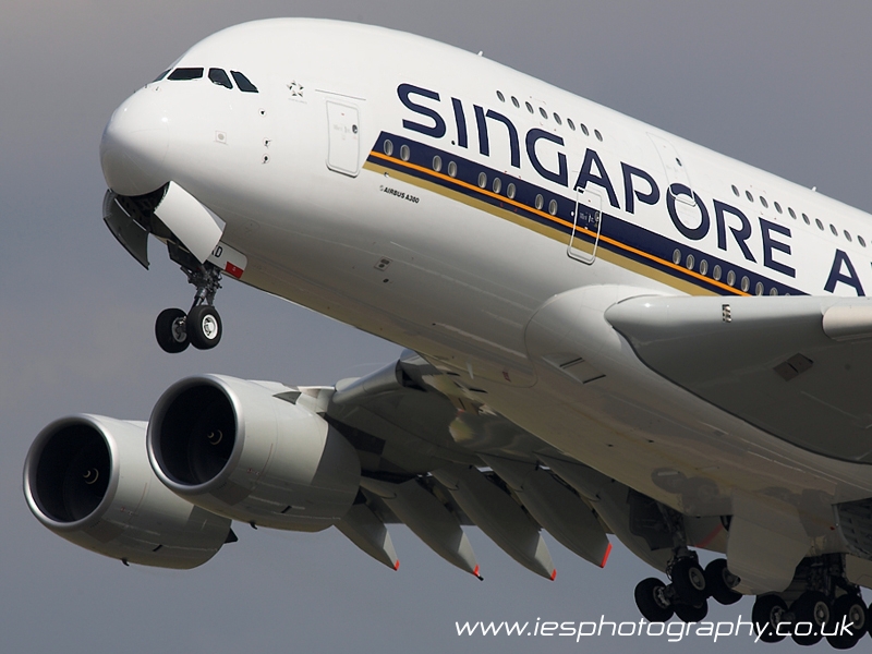 9VSKD_A380_wm.jpg